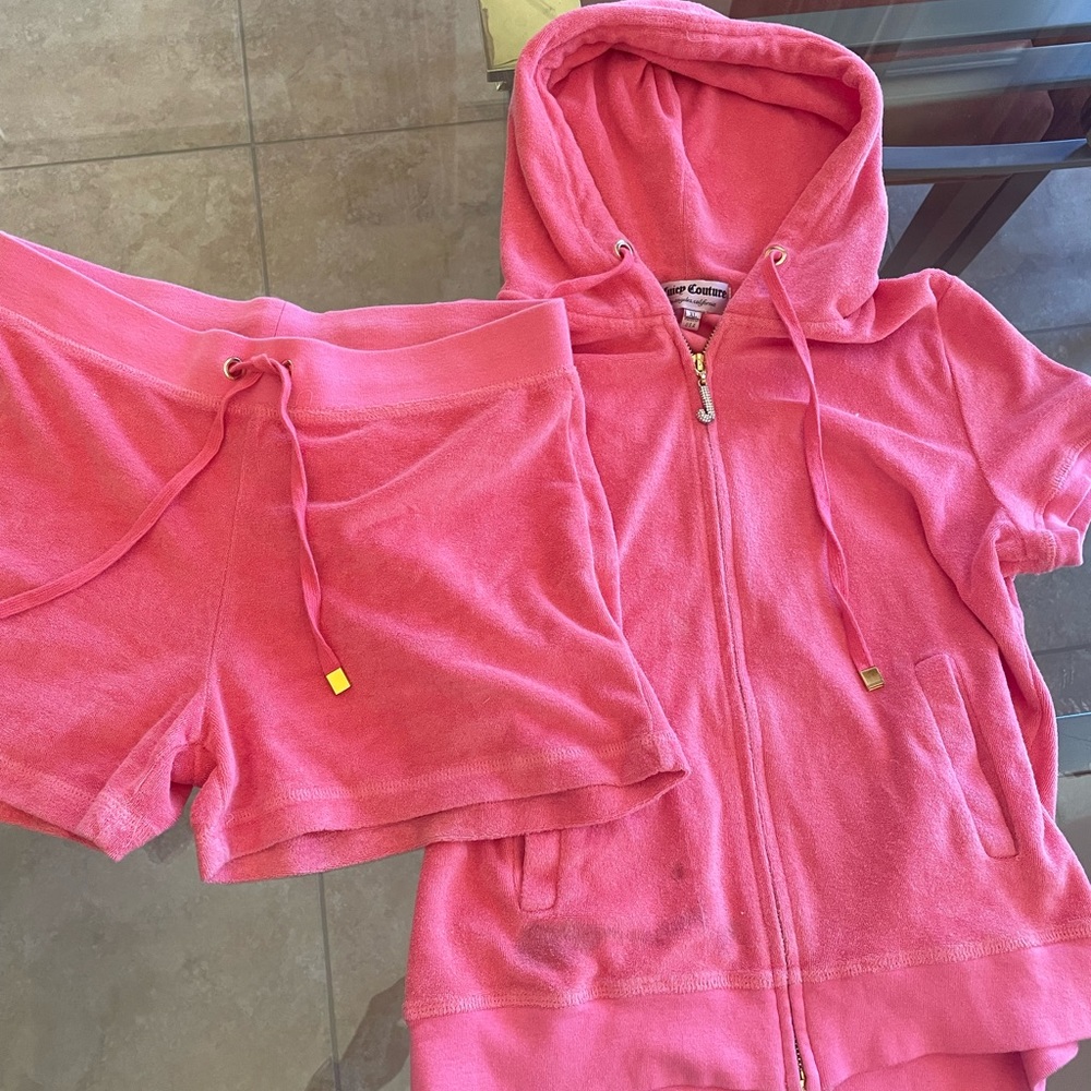 Juicy couture short sleeve jacket and shorts set